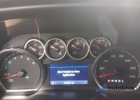 2021 Chevrolet Silverado 1500 4Wd Short Bed Lt z USA, uszkodzony, nr VIN 1GCUYDED8MZ231873